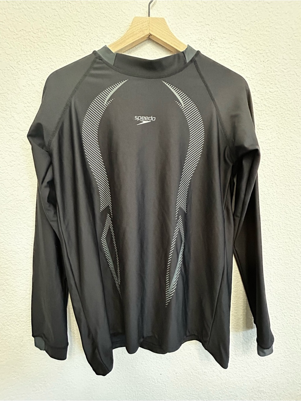Vintage Speedo Made in USA Graphic Long Sleeve Swim Rash Guard Shirt XL